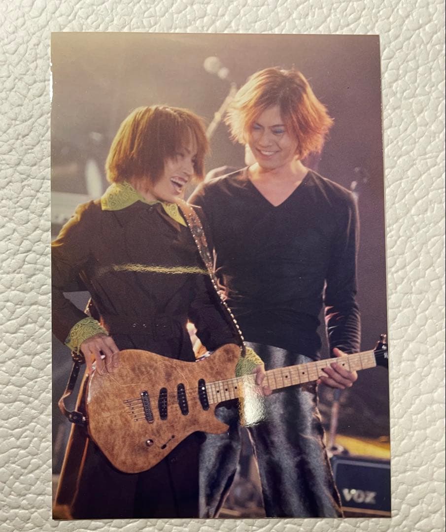 La'cryma Christi LEVINサイン付き生写真5枚セット＋おまけ付 - メルカリ