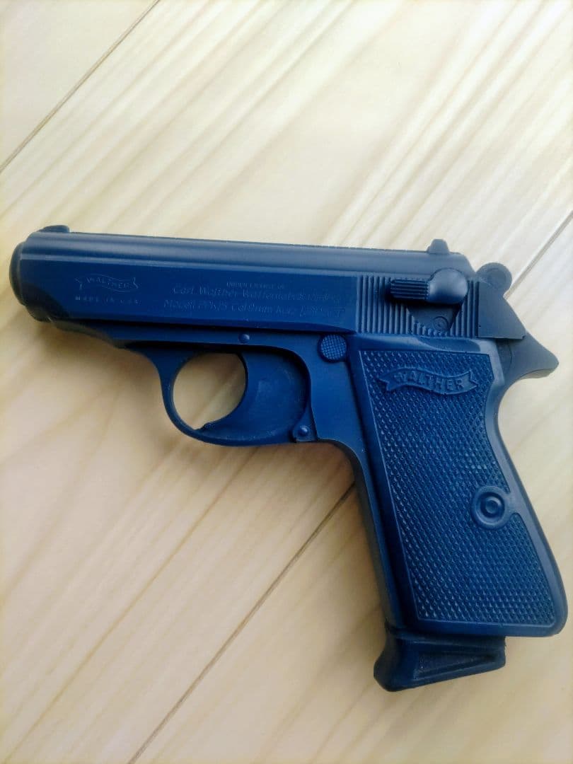 【最終価格】ブルーガン　ワルサーPPK/S　ホルスター付き