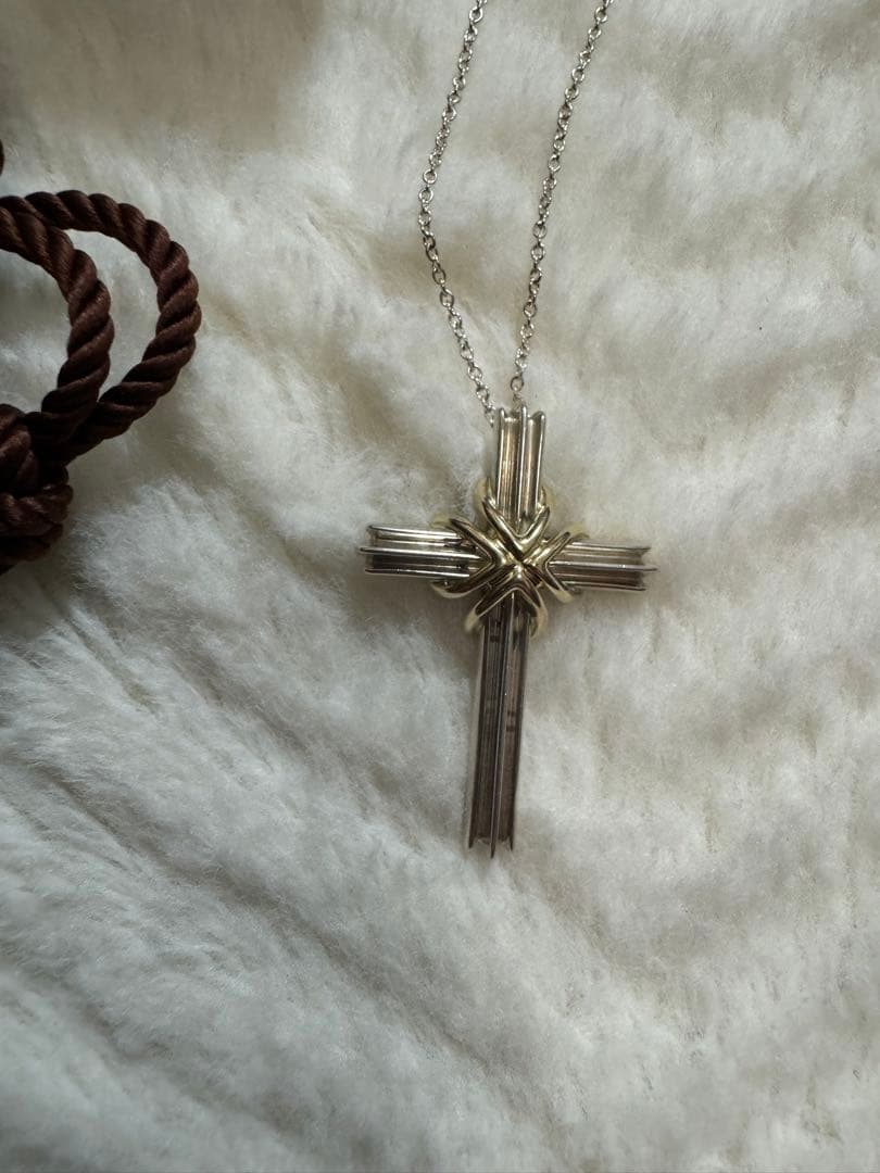 tiffany シグネチャークロス　ネックレス TIFFANY&Co.（ティファニー） シグネチャークロス・ネックレス