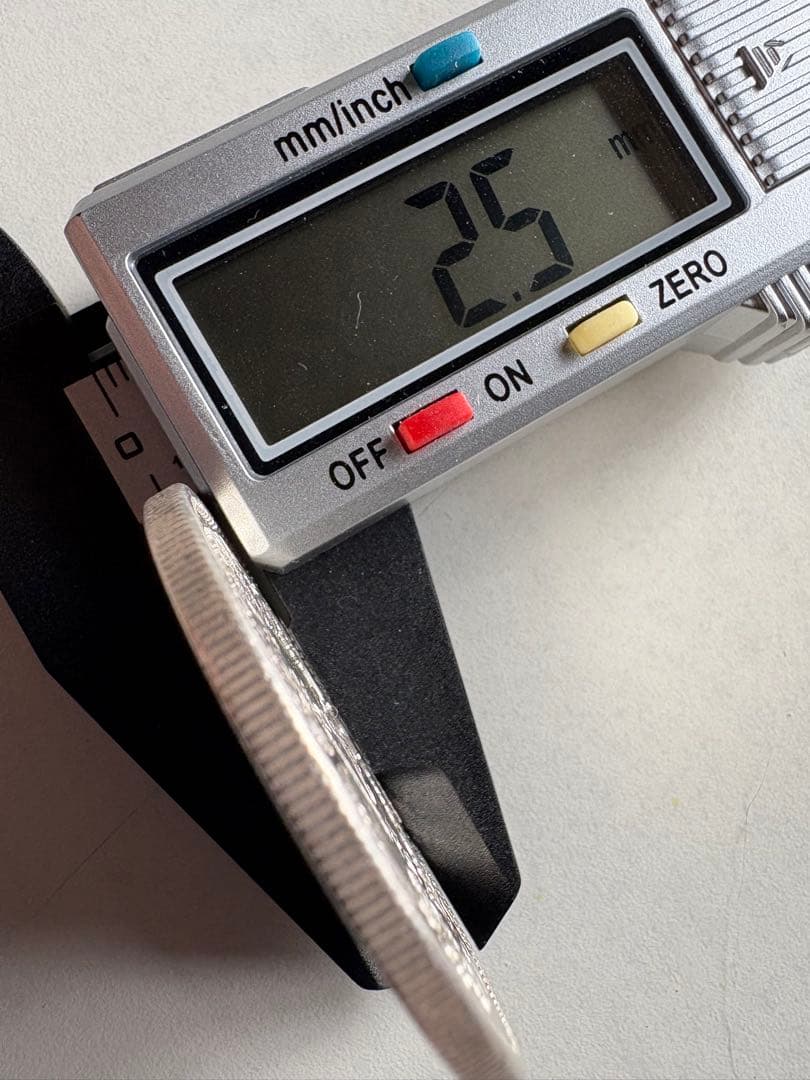 山*郎様 【本物保証】　美品　大型　一圓銀貨　明治17年銘　26.89g 荘印あ