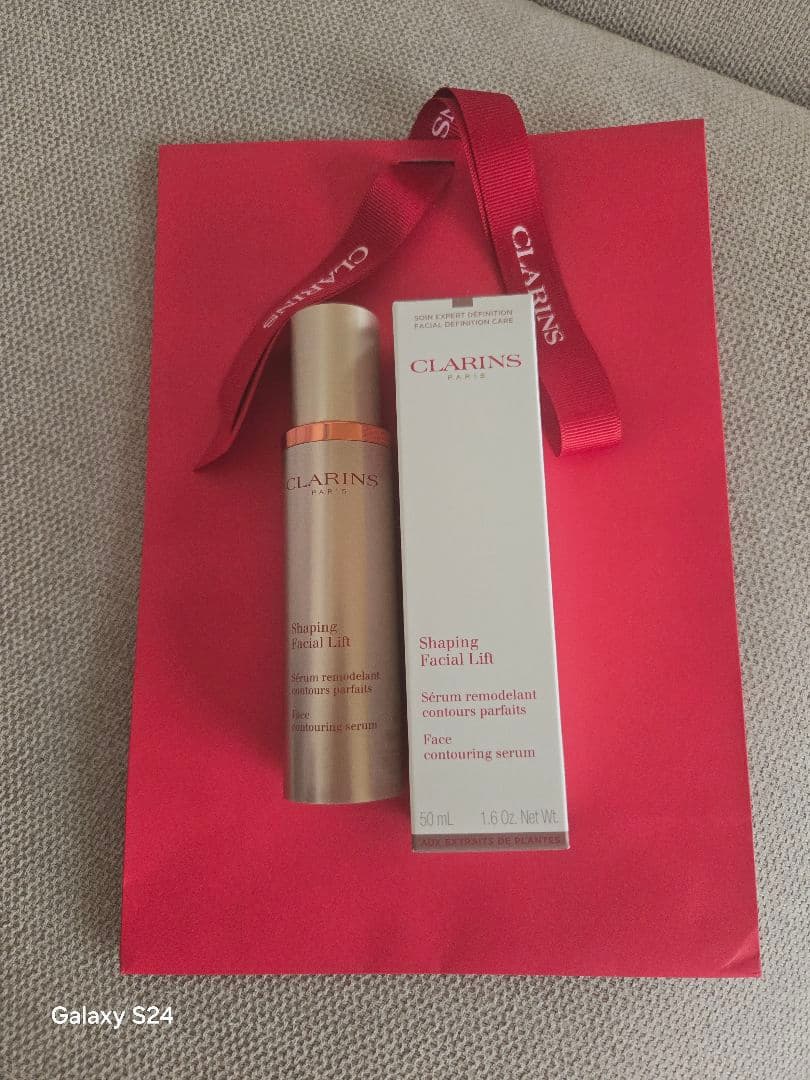 新品 CLARINS Vコントア セラム 50ml 定価11770円