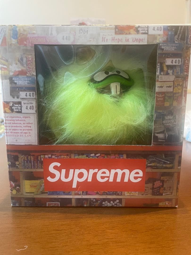supreme シュプリーム　カマチョ　フィギュア