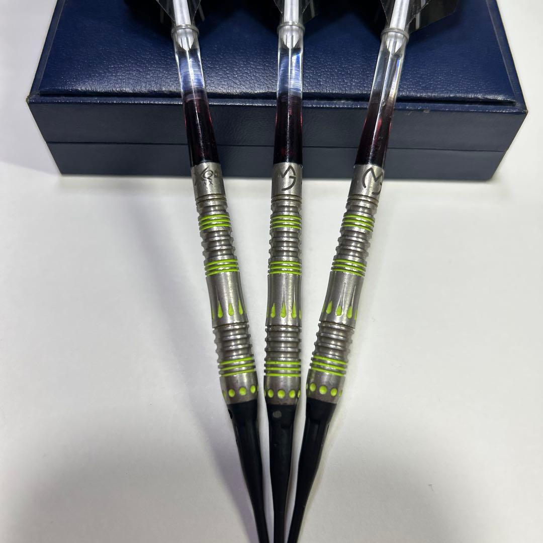 XQ 美品！激レア！[XQ DARTS MAX) mightygeneration2