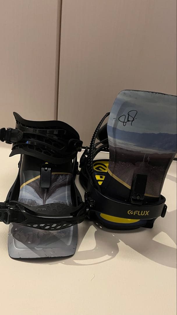 FLUX スノーボードビンディング ブラック/イエロー