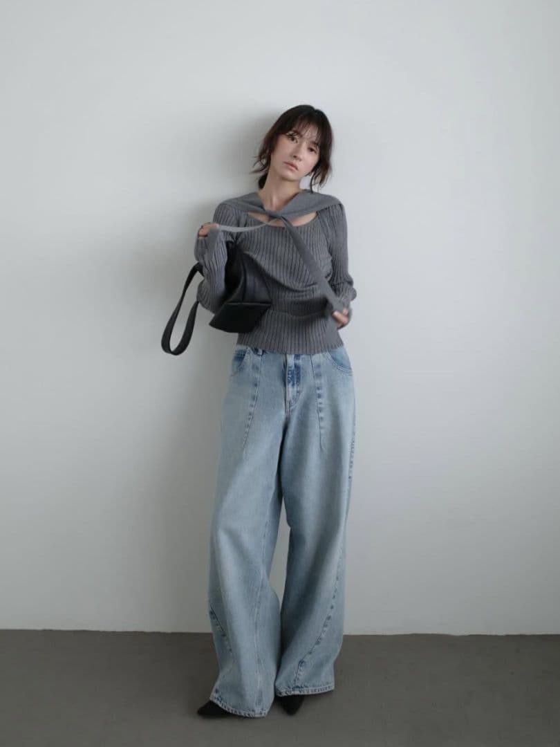 パンツ COCOON BULKY DENIM PANTS