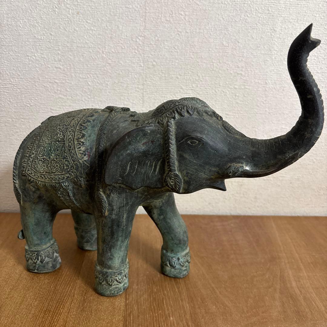 象の置物　青銅 象の置物 青銅 - メルカリ
