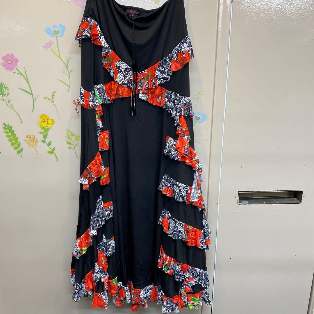 エスパン社交ダンススカート(黒花フリル) ダンス衣装 スカート【黒×黒】広がるスカート 社交ダンス サーキュラー