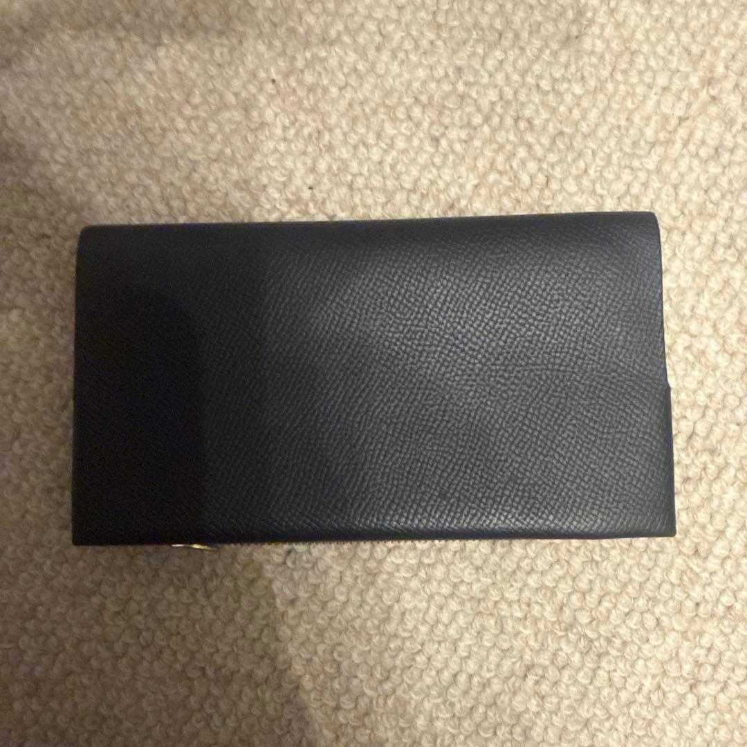 moku（モク）小さく薄い長財布