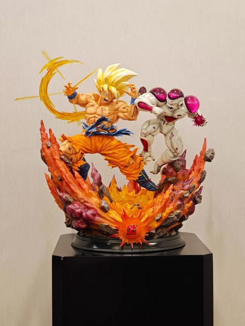 ドラゴンボール 超サイヤ人 VS フリーザ 彫刻フィギュア ガレージ