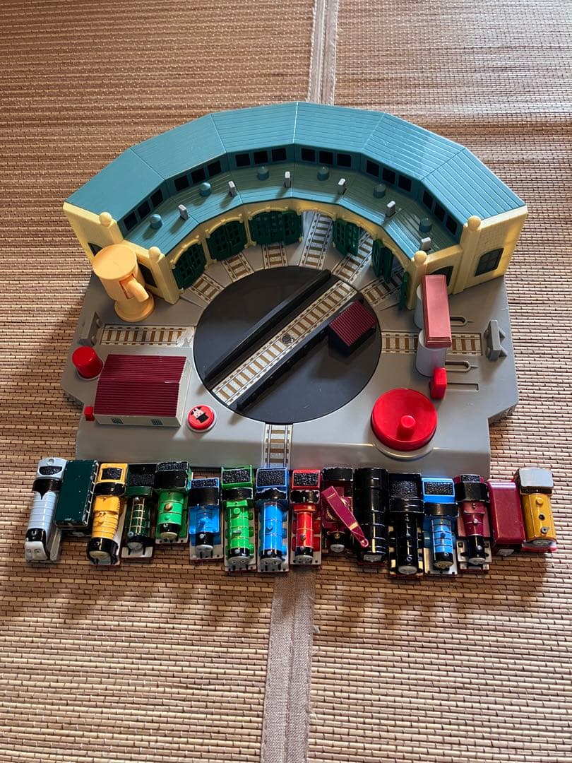 激レア　トミカトーマス DXおしゃべり操車場　αシステム　トミカトーマス　廃盤品