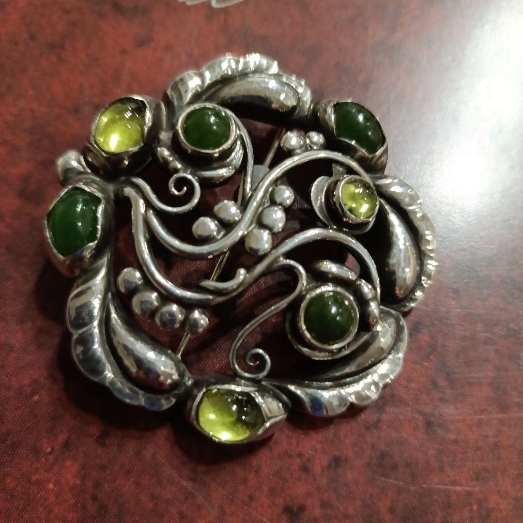 大振り☆美品　GEROGブローチ 緑系2色 ブローチ #159