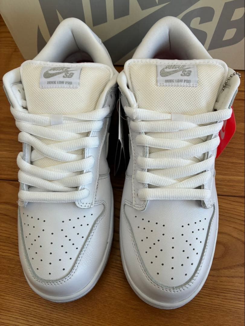 Nike SB Dunk Low ホワイト/グレー 94 - メルカリ