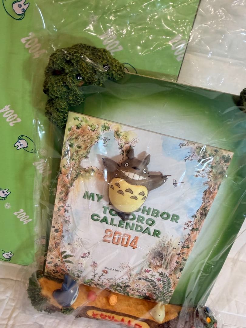 ジブリ 2004 となりのトトロカレンダー マグネットボード コマにのって