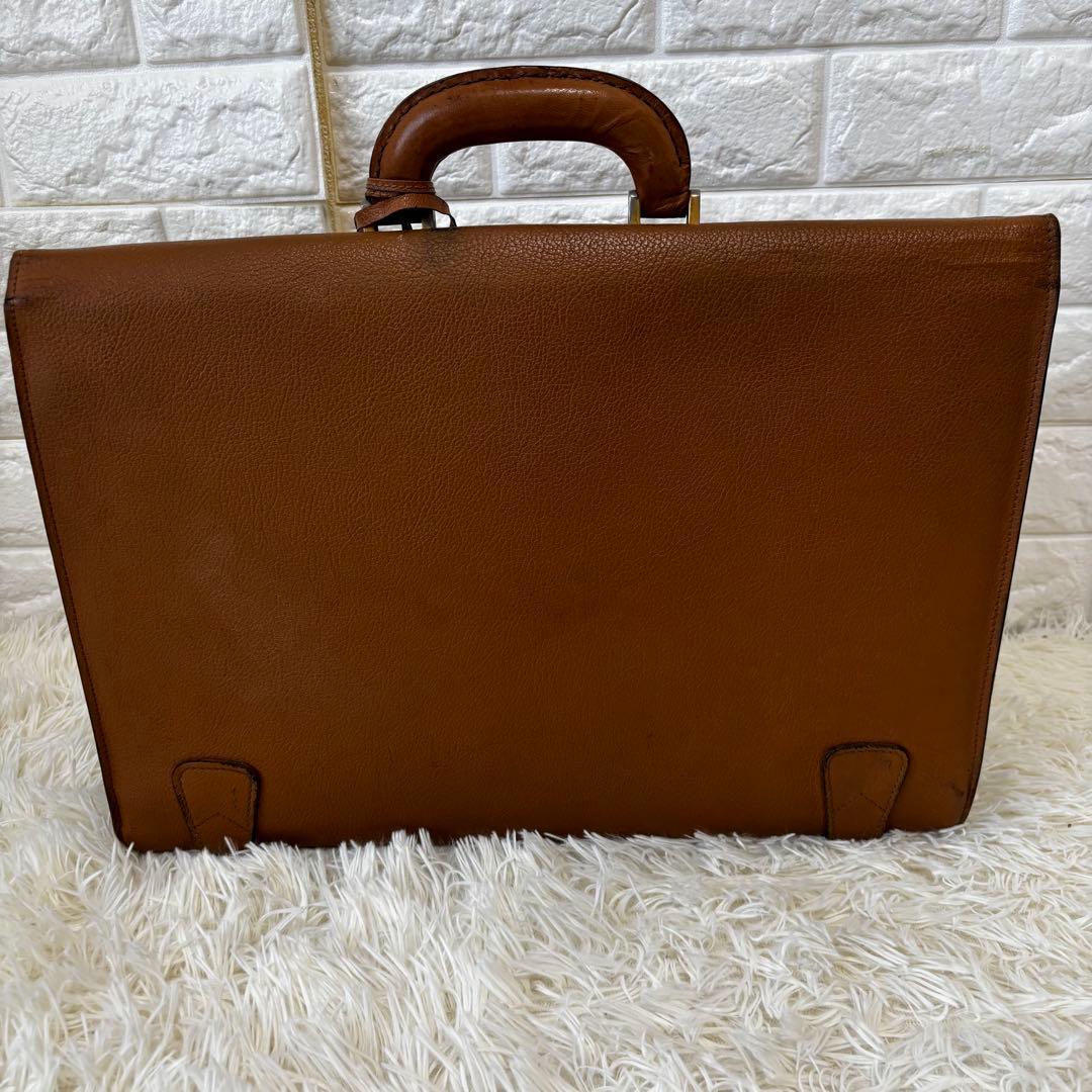 SalvatoreFerragamo ✨ブリーフケース ガンチーニ 馬車柄 本革