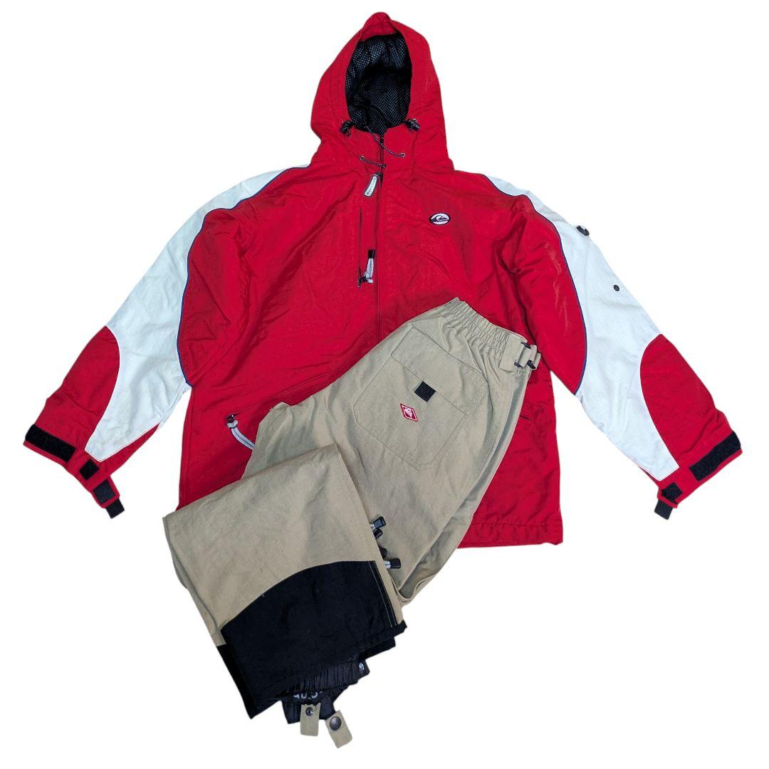 QUICK SILVER スノーボードウェア上下セットSサイズ　クイックシルバー