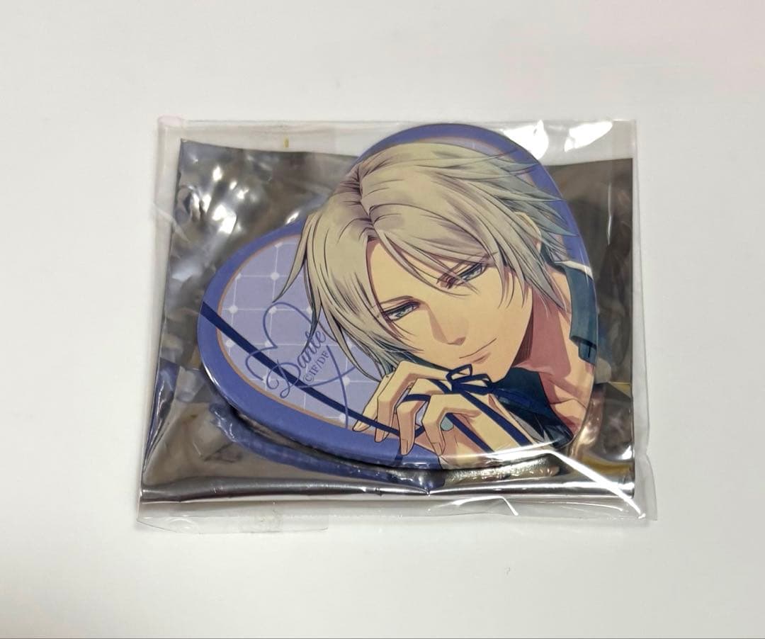 ピオフィ ピオフィオーレの晩鐘 ダンテ ハート缶バッジ ステラ 等身