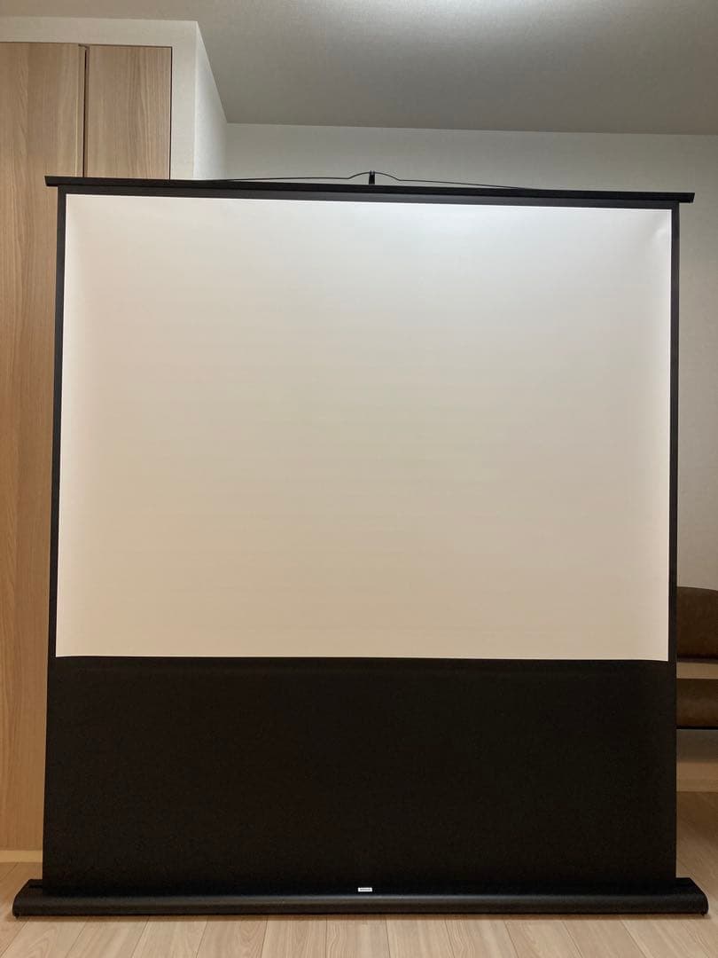 サンワサプライ プロジェクタースクリーン(床置き式) PRS-Y80