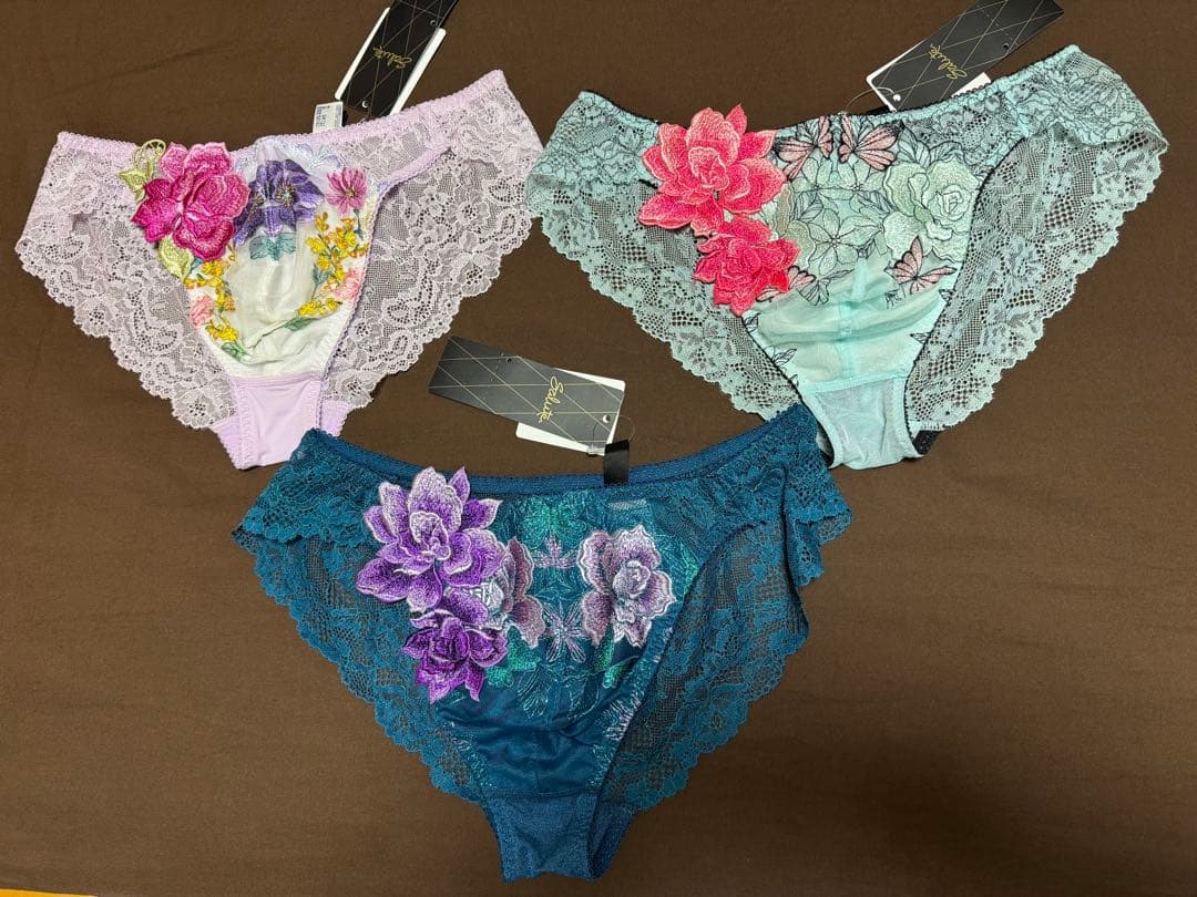 サルートメンズショーツ　Mサイス３枚セット