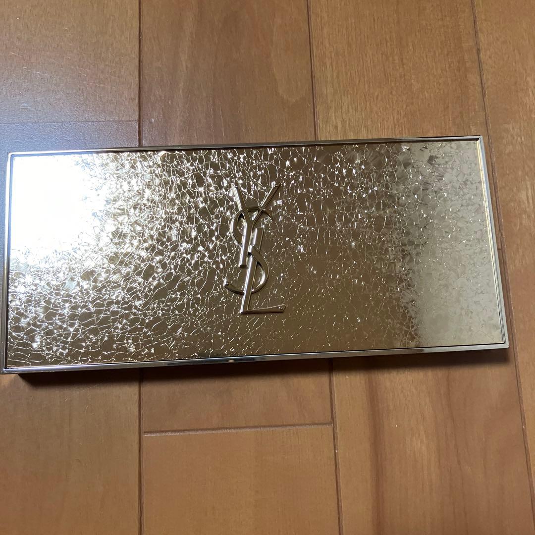 サンローラン　クチュールカラーコレクター