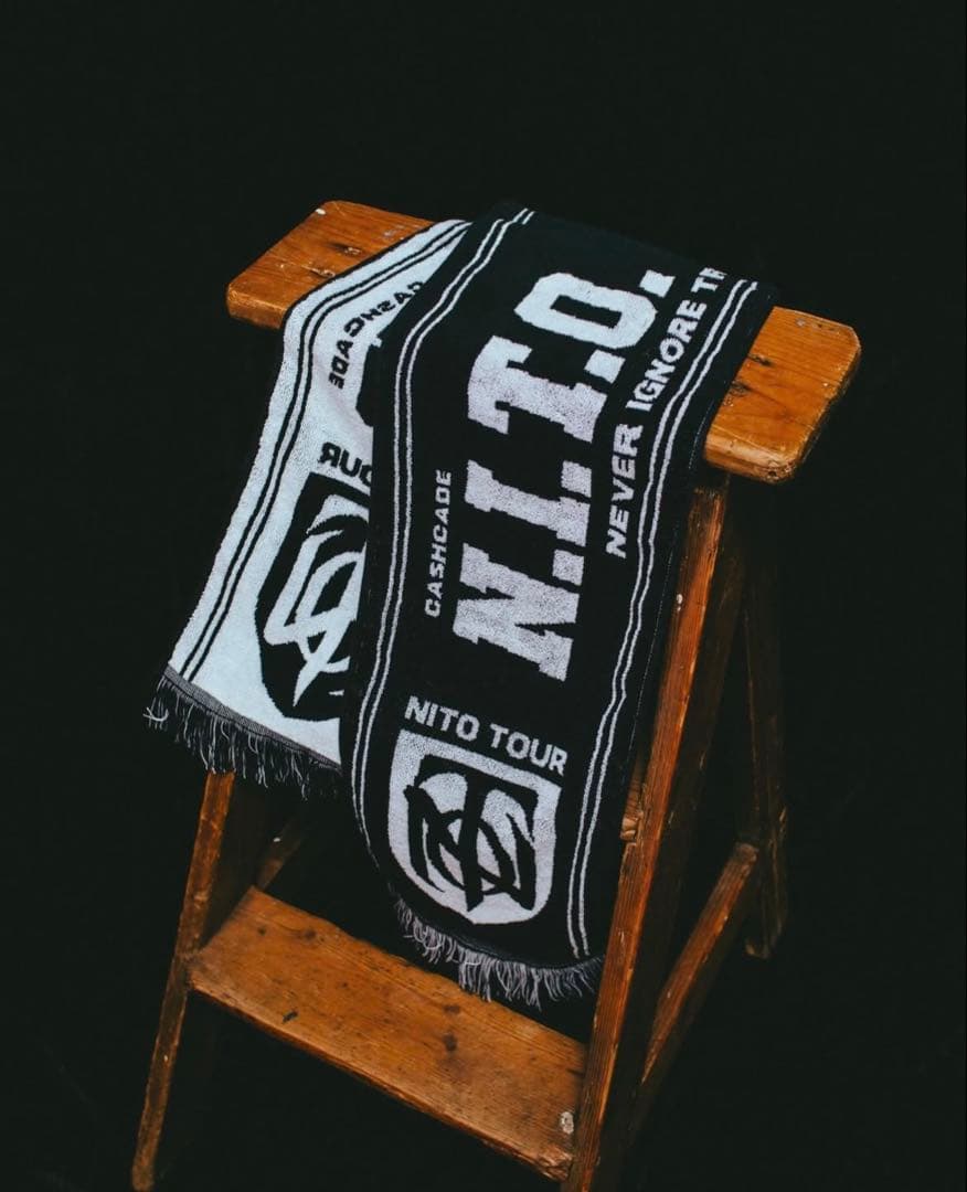 KEIJU N.I.T.O. マフラータオル - メルカリ