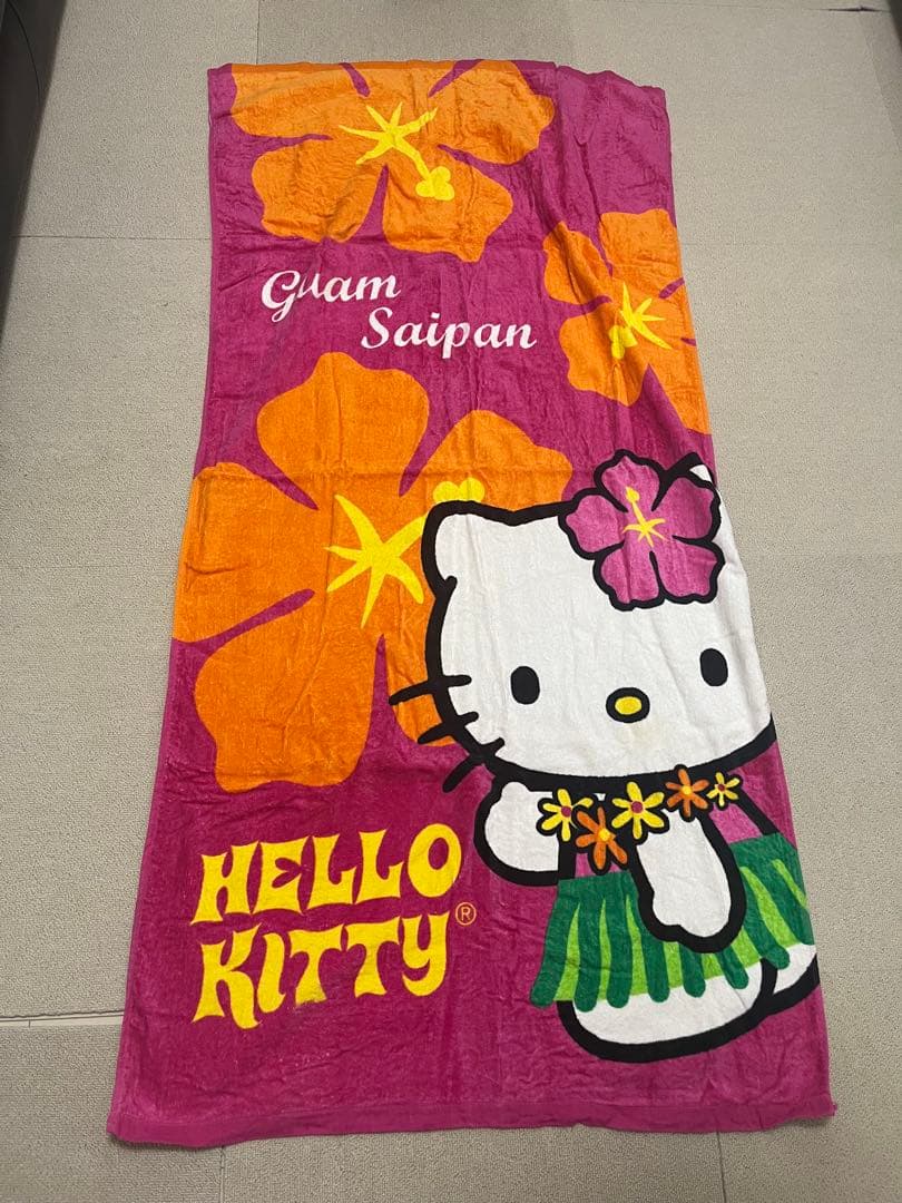 サンリオ 大判バスタオル グアム 限定 キティ - メルカリ