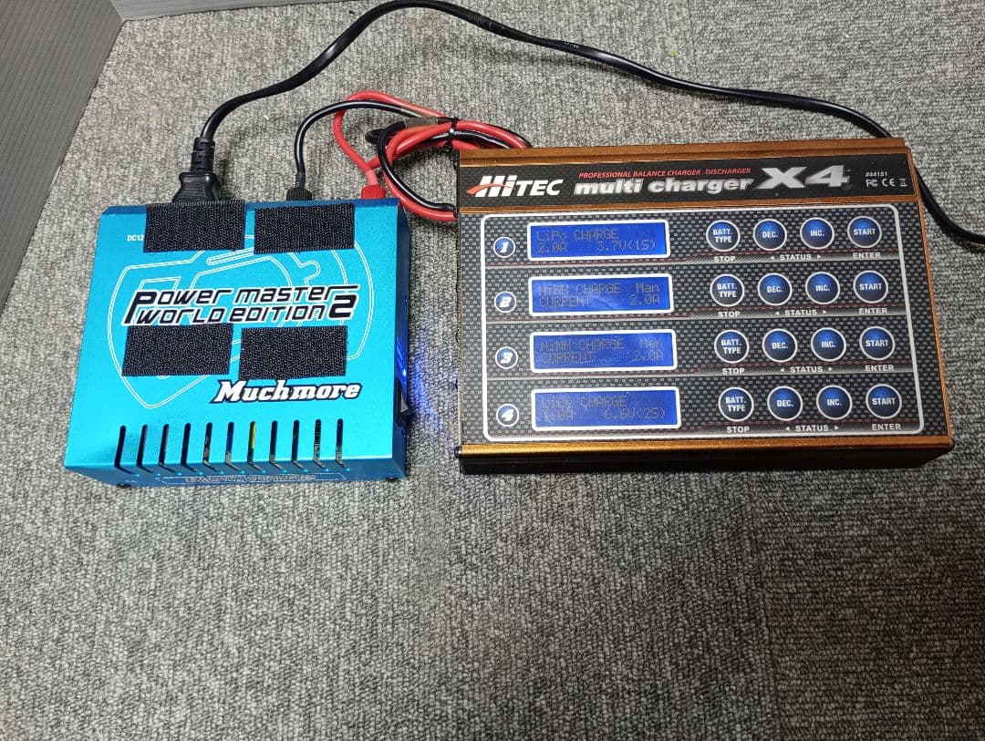 マッチモア安定化電源 ハイテック充電器 X4 セット MULTI CHARGER X4 AC PLUS 充放電器 | Hitec Multiplex Japan Inc.