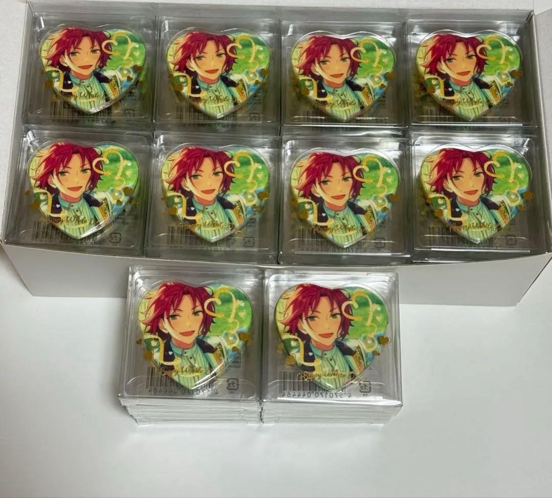 新品未開封★50個セットあんスタ ホワイトデー缶バッジ 衣更真緒