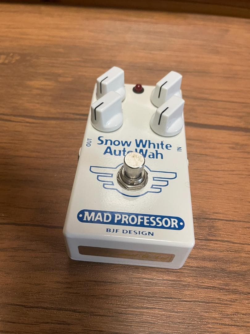 ギター MAD PROFESSOR  White AutoWah