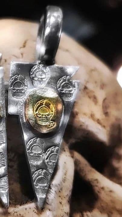 Stop. Light ストップライト