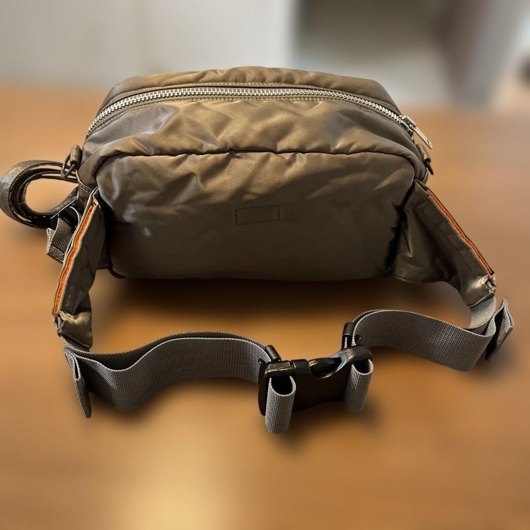 吉田カバン PORTER タンカー ウェストバッグ シルバーグレー - メルカリ