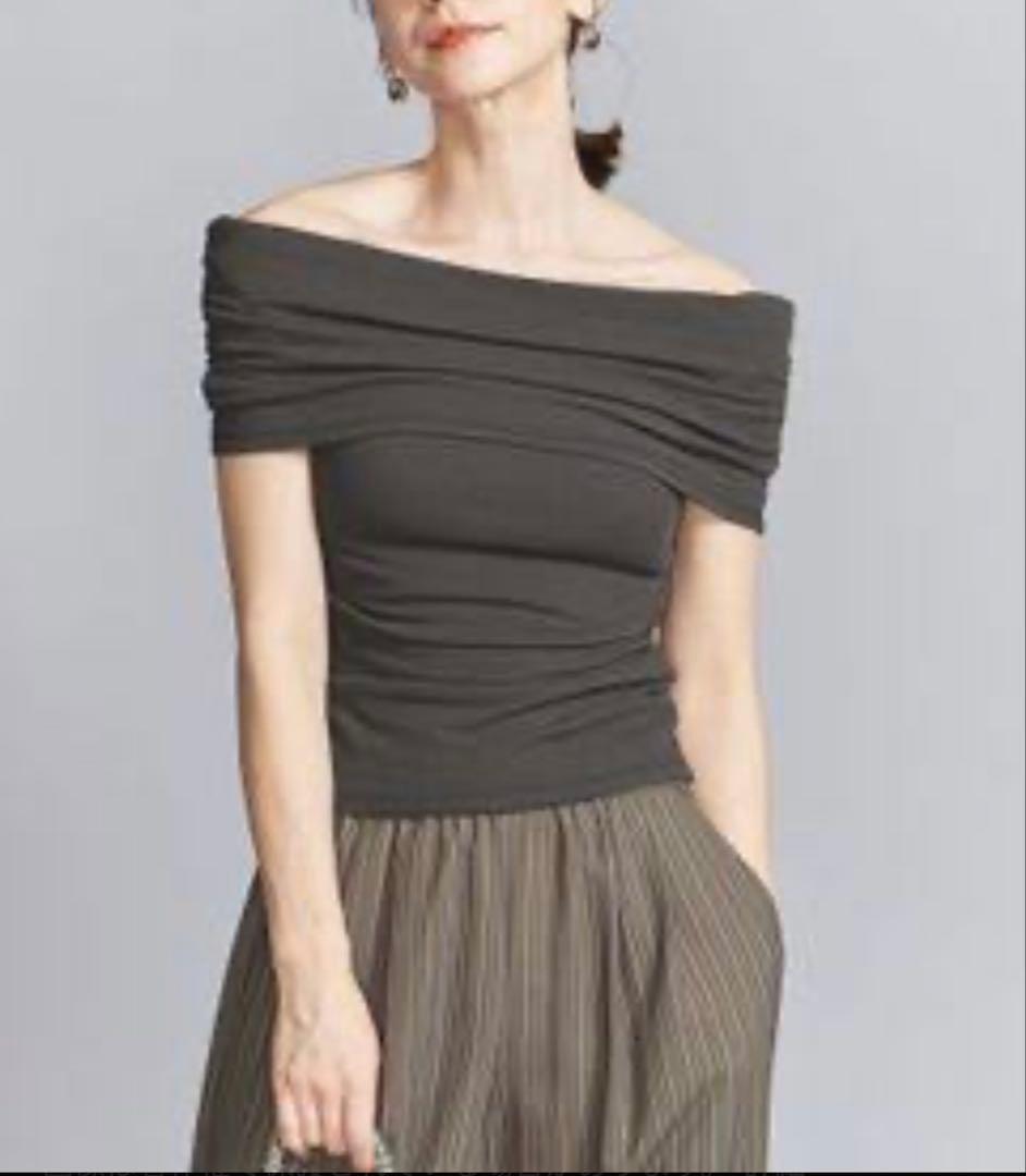 Beauty&Youth コットンフライス オフショルダートップス - メルカリ