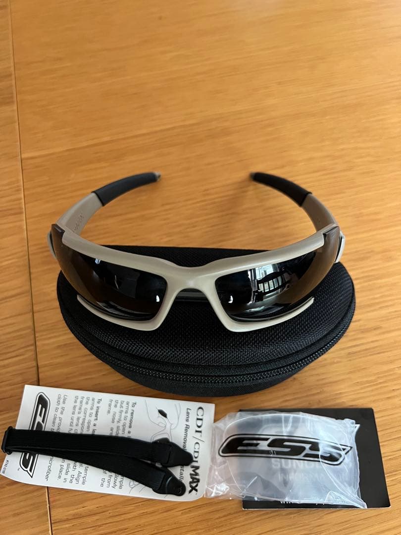 ESS CDI MAX タンカラー　ダークアース　アイウェア　サングラス