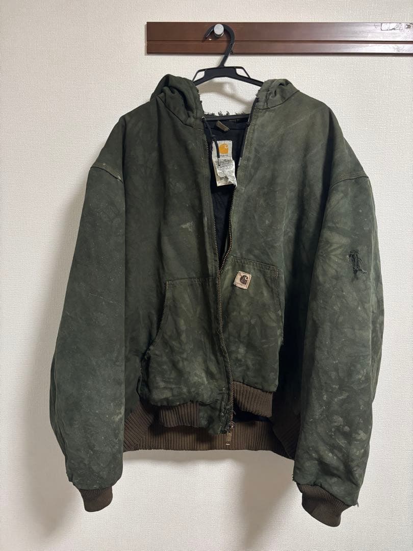 Carhartt アクティブジャケット　カーキ