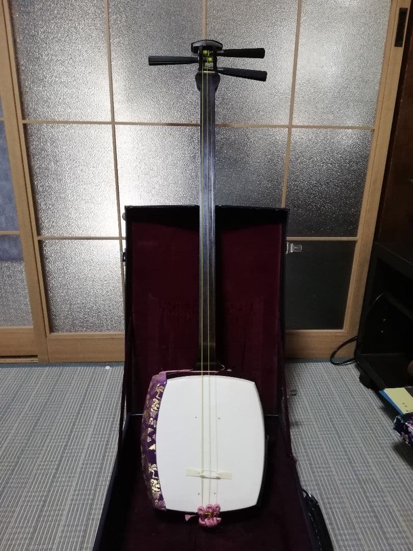 三味線本体 白黒 約90㌢短棹サイズ 付属品あり