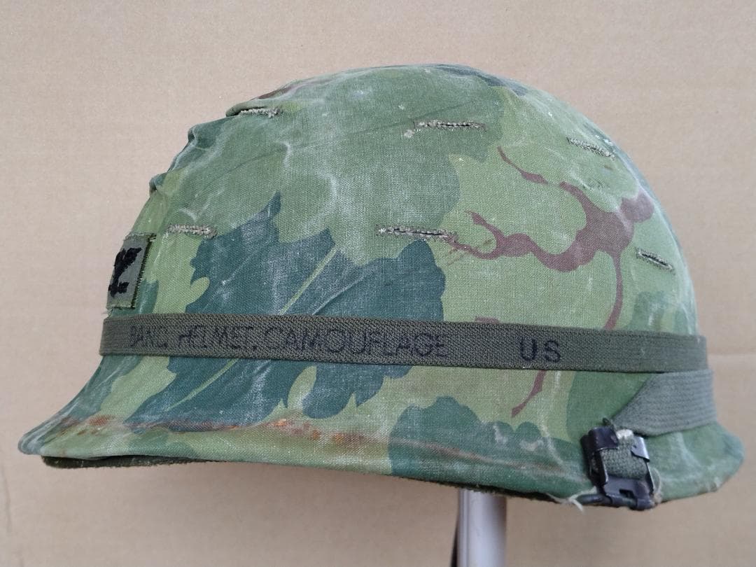 スチールヘルメット 鉄帽