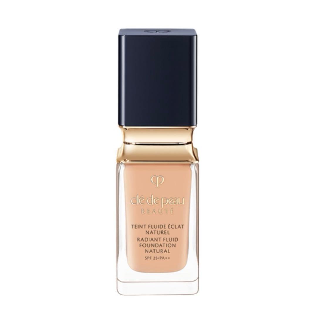 クレ・ド・ポー ボーテ タンフリュイドエクラ ナチュレル　オークル30