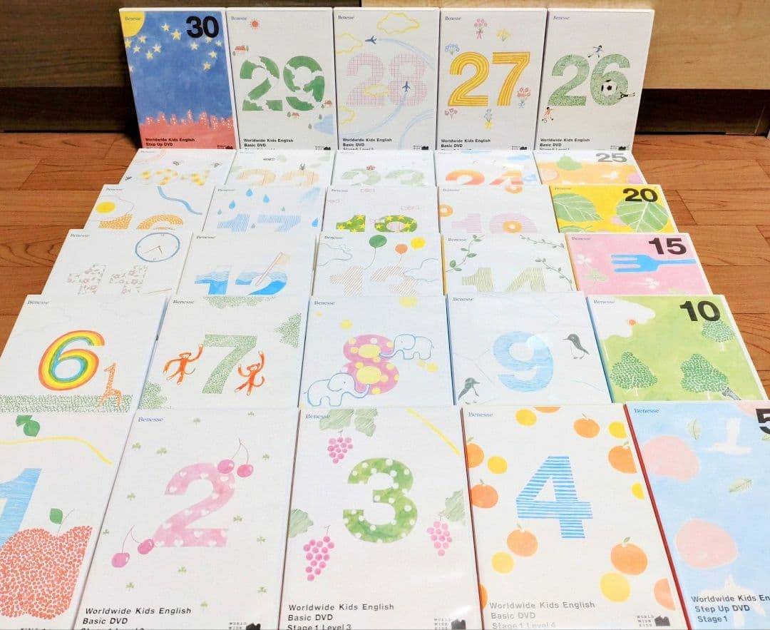 【美品・未使用多数】美品ネフ付 フルセット 絵本27冊【全部揃って一番お得✩】