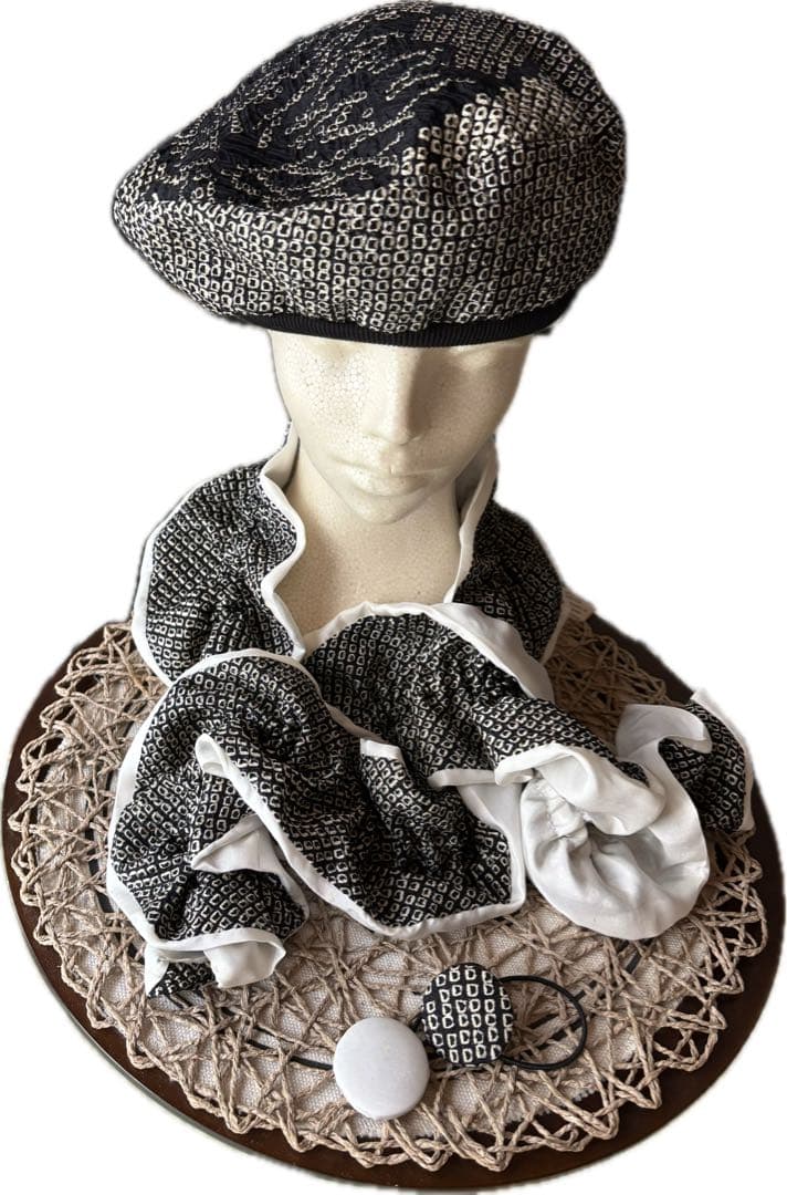 着物リメイク絞りのジレのセットアップストール、ベレー帽 - メルカリ