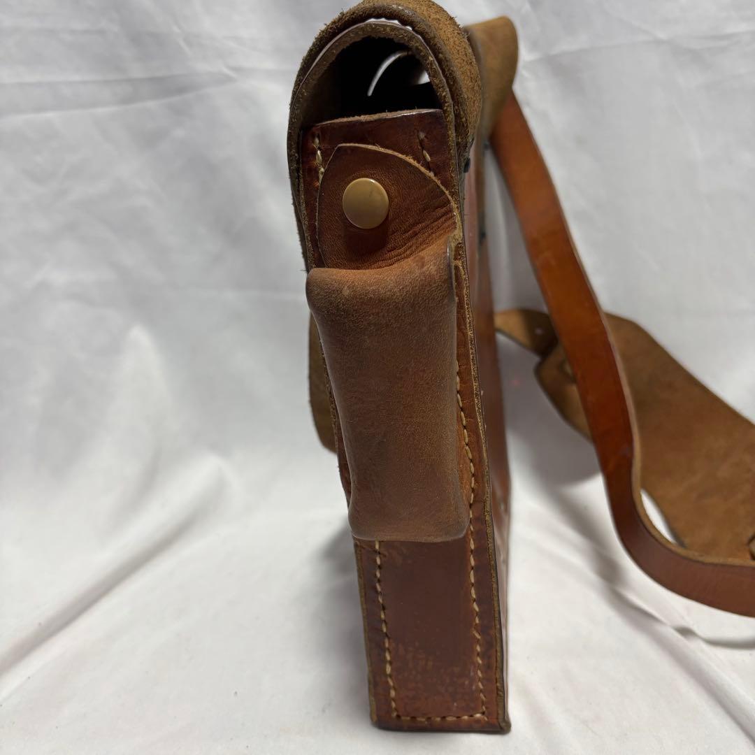 スウェーデン軍 レザーマガジンバッグ 希少 vintage 実物 官給品 レア