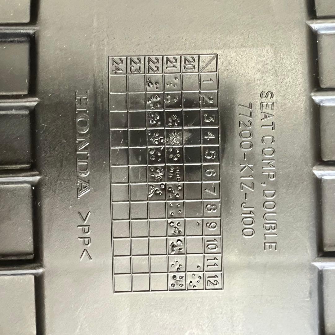 HONDA PCX125(JK05)純正シート - メルカリ