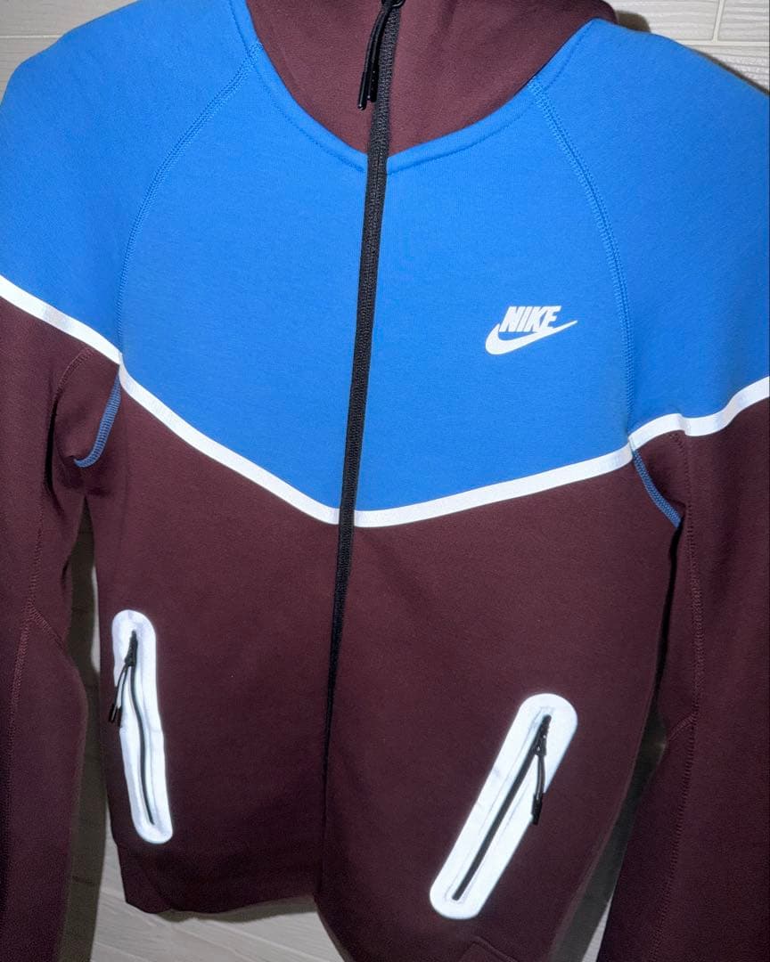 海外限定・希少】NIKE テックフリース XSサイズ 反射あり - メルカリ