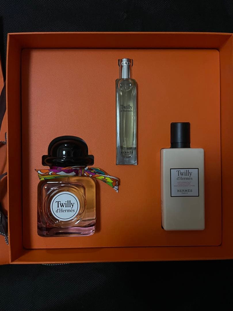 未使用品ショッパー付きTwilly d'Hermès コフレ