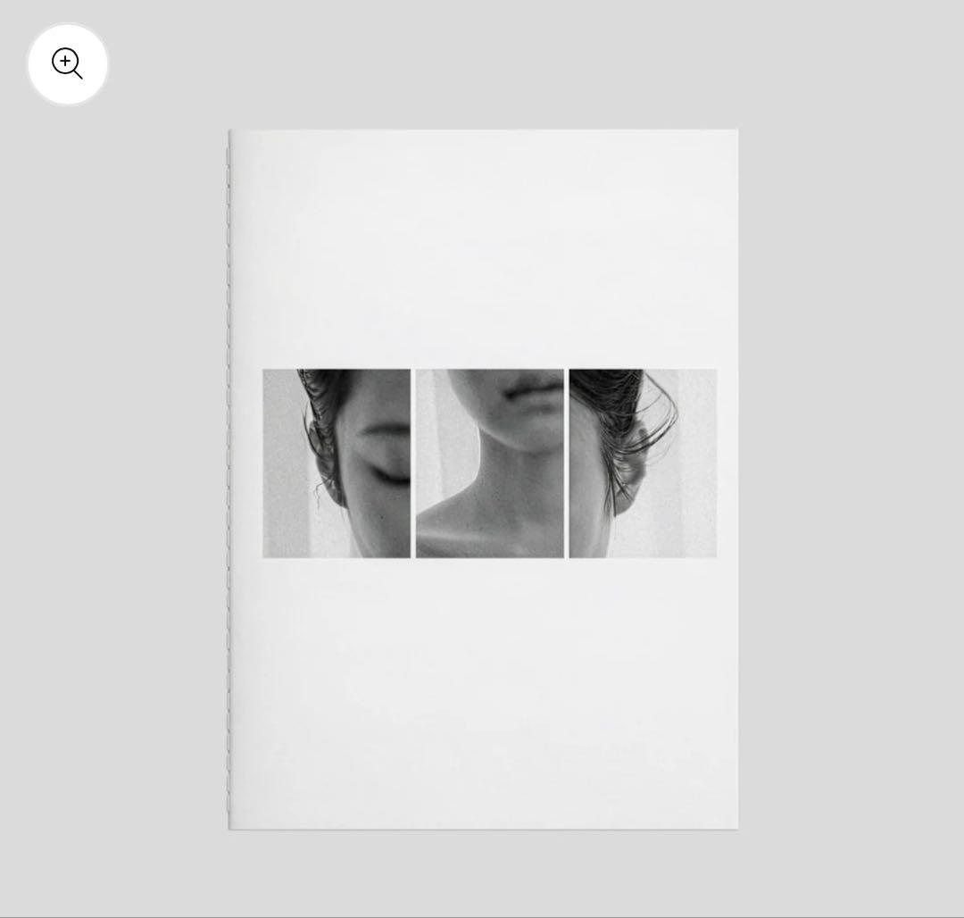 J2NNI5 JENNIE ジェニ 写真展 Mini Photozine - メルカリ