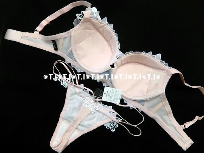 サルート/プラダを着た悪魔 C75＆ソングショーツM SP 96