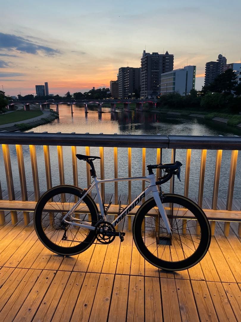 MERIDA スクルトゥーラ100 52サイズ