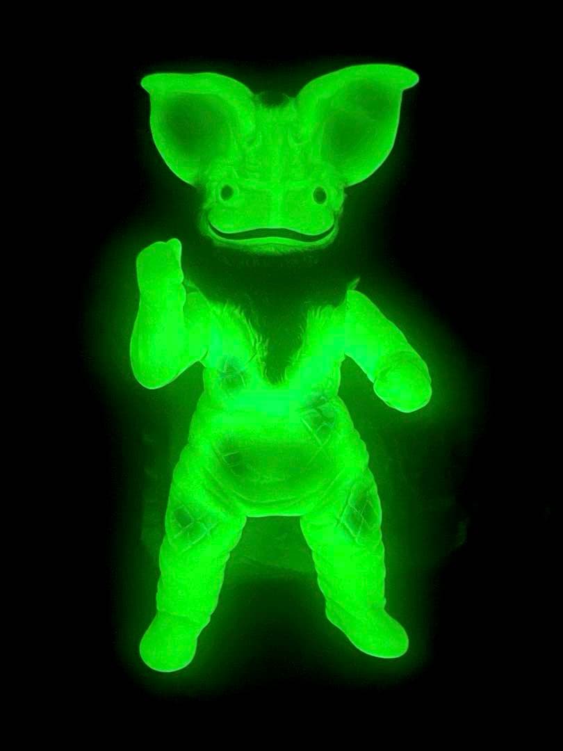 レア【限定品】□ウルトラファイト版 イカルス星人 蓄光 ソフビ / 怪獣