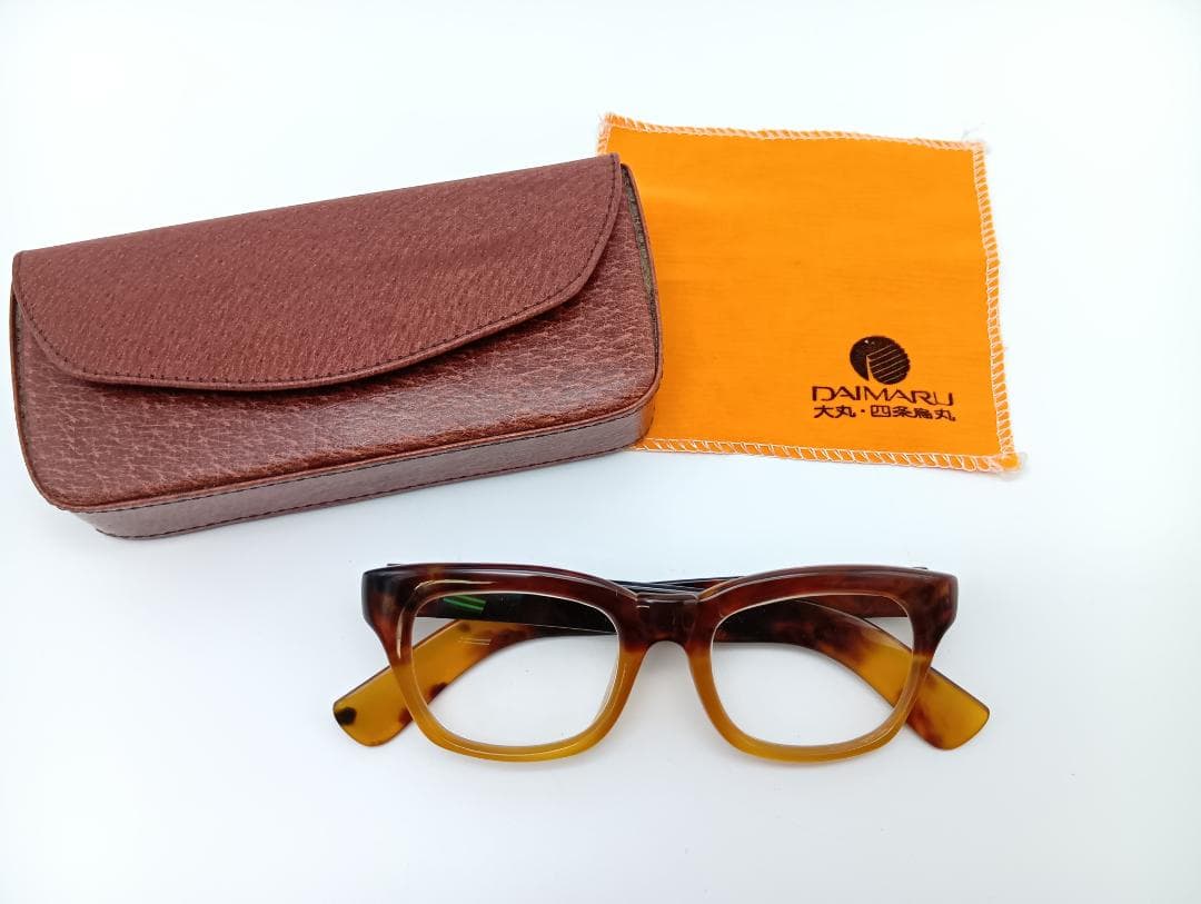 本べっ甲　眼鏡　白甲＆上トロ甲　ウエリントン型　めがね