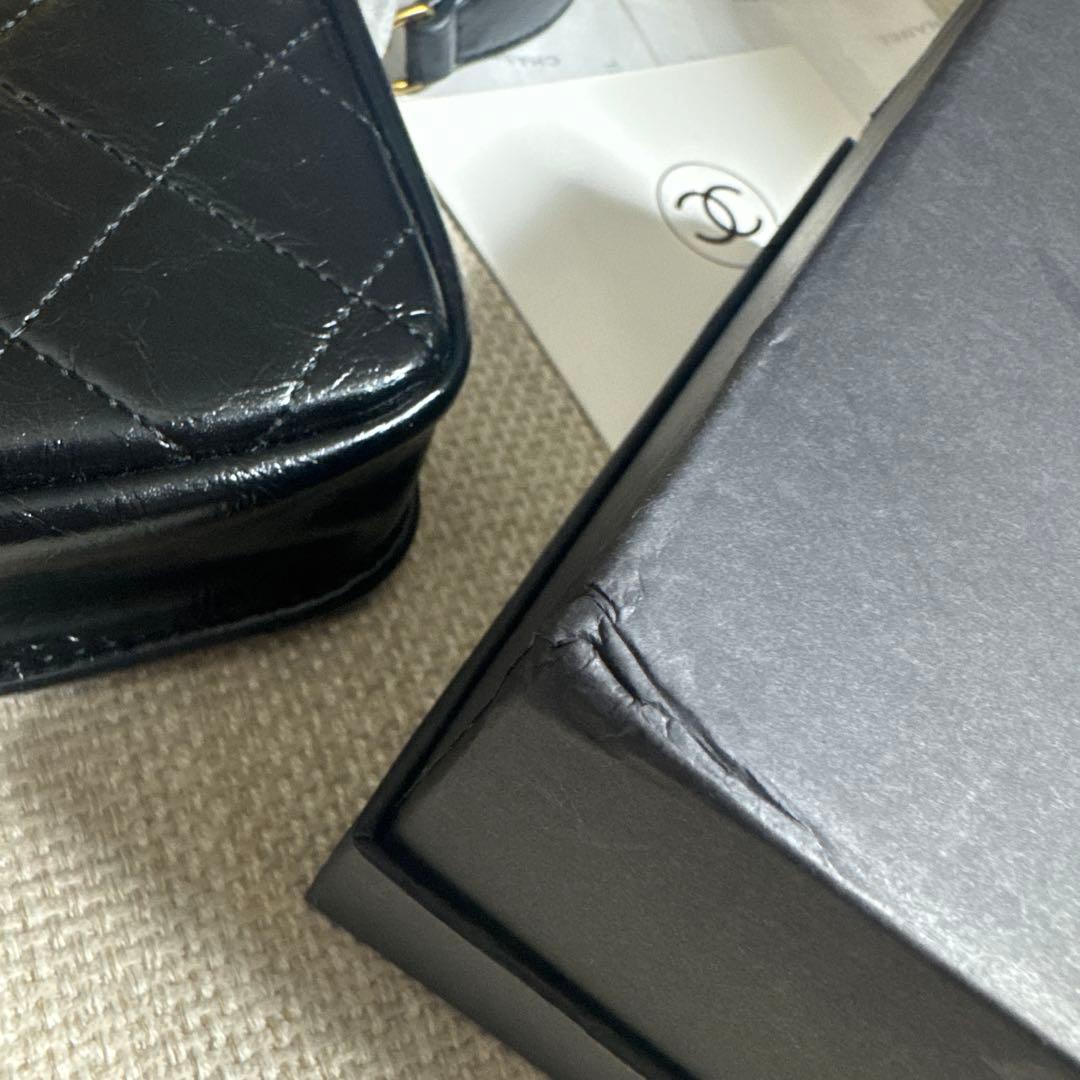 非売品 シャネル ノベルティ スマホポーチ ミニバッグ 斜め掛け - メルカリ