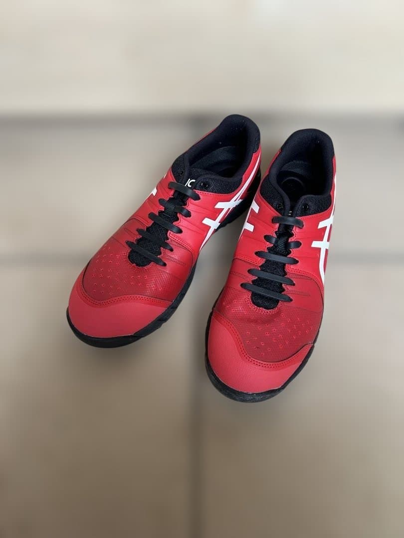 安全靴 アシックス　２８センチ