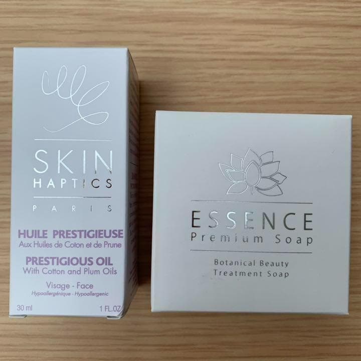 エッセンス　プレミアム　ソープ&オイルセラム